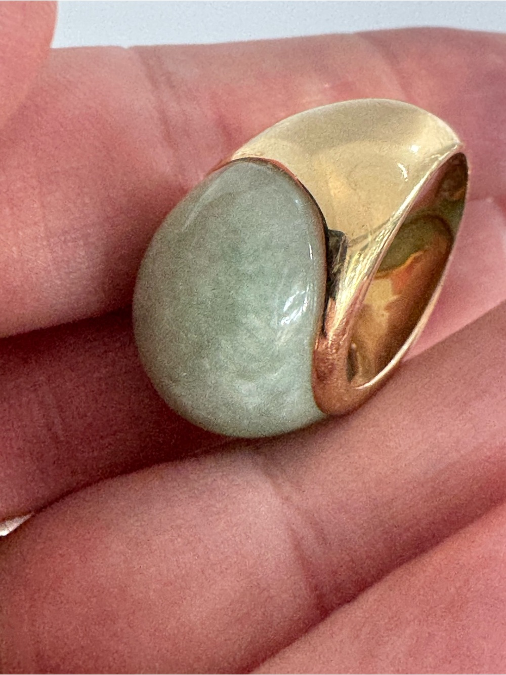 14K gold and jade massive dome ring - Picture 1 of 15